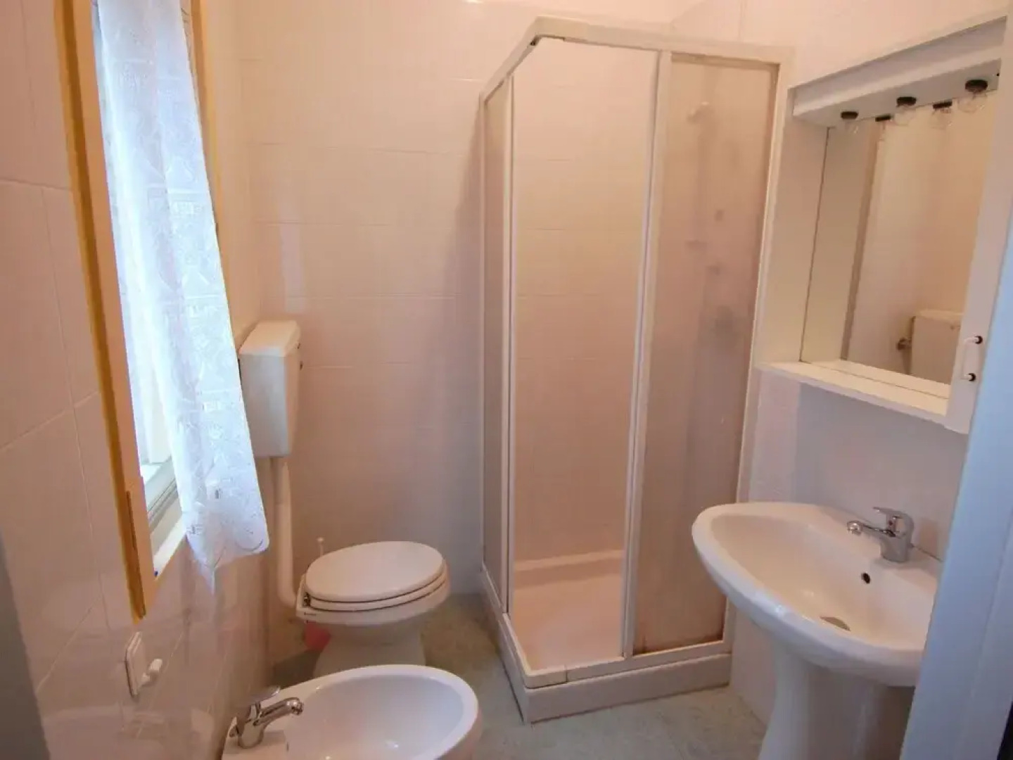 Seaside Apartment in Rosolina Mare with Parking