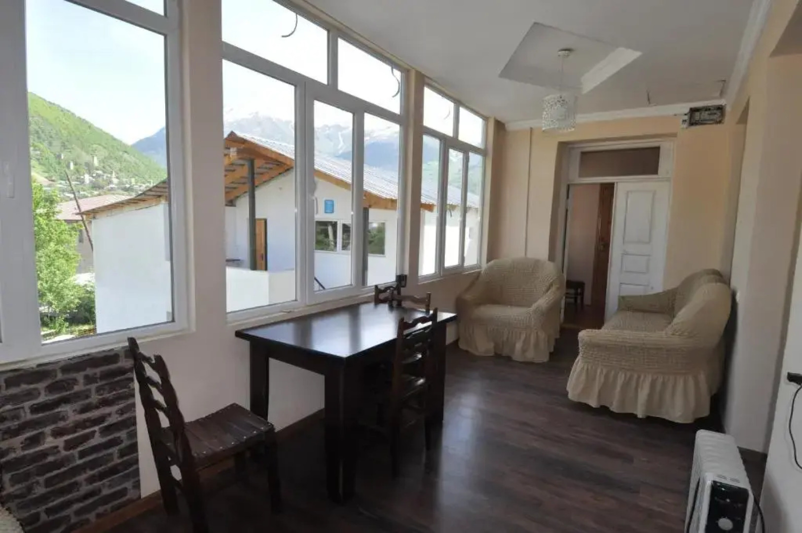 Гостевой дом Madoni's