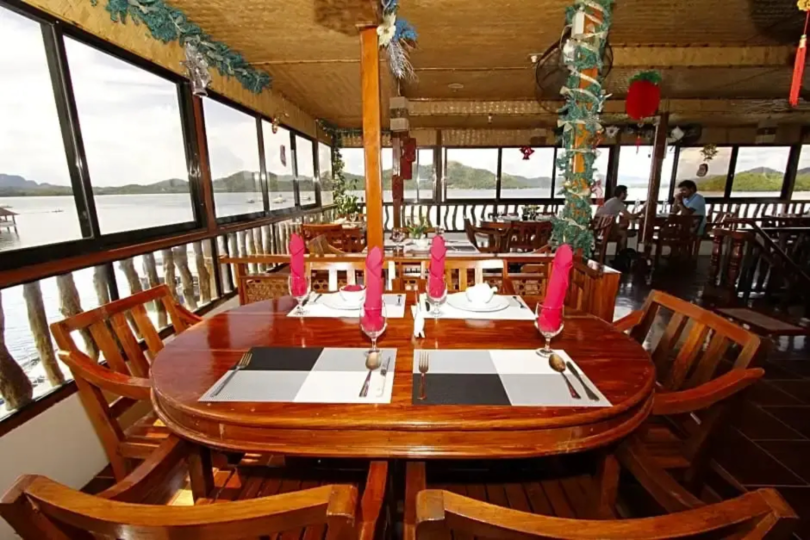 RedDoorz @ Amphibi-ko Resort Palawan