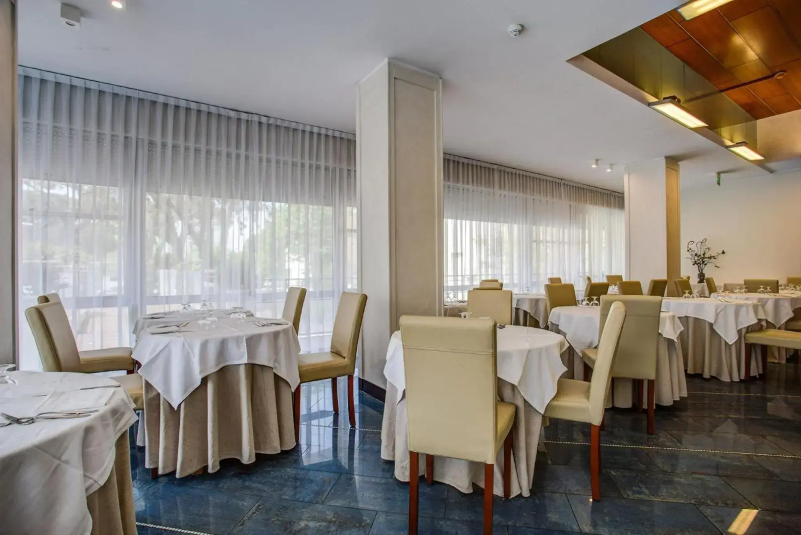 Hotel Gambrinus Tower Resort