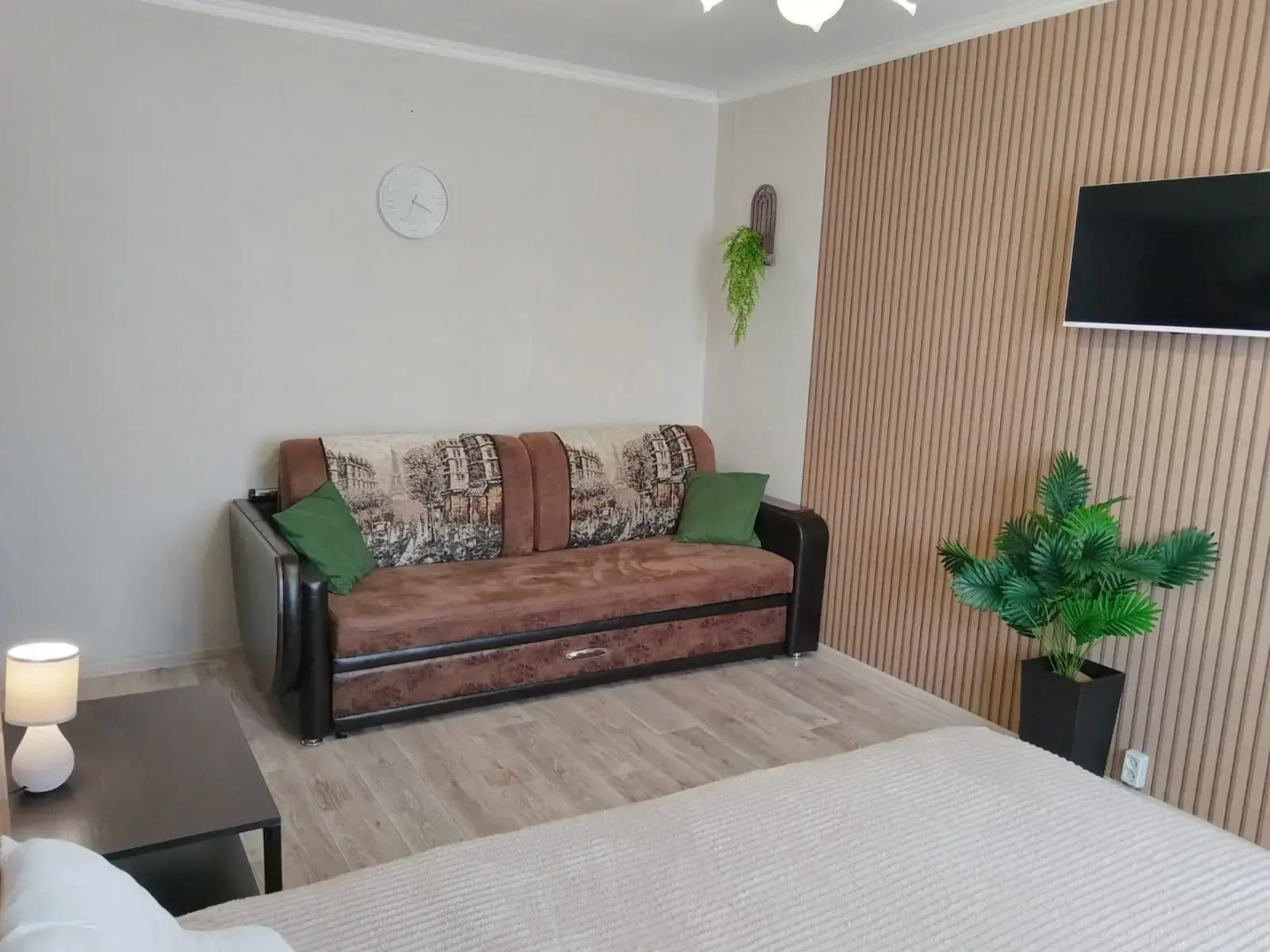 Апартаменты на проспекте 50 лет Октября 60