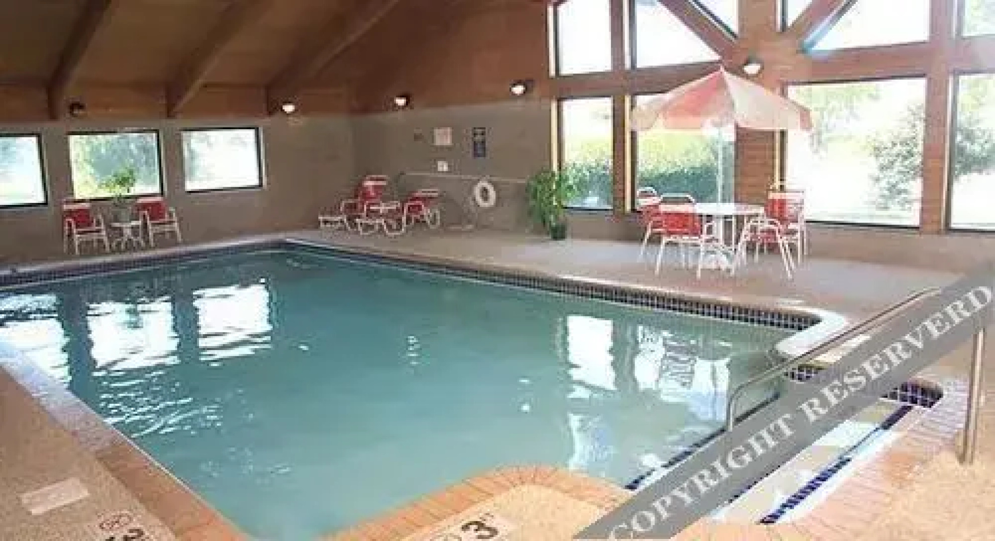 Tivoli Inn And Suites