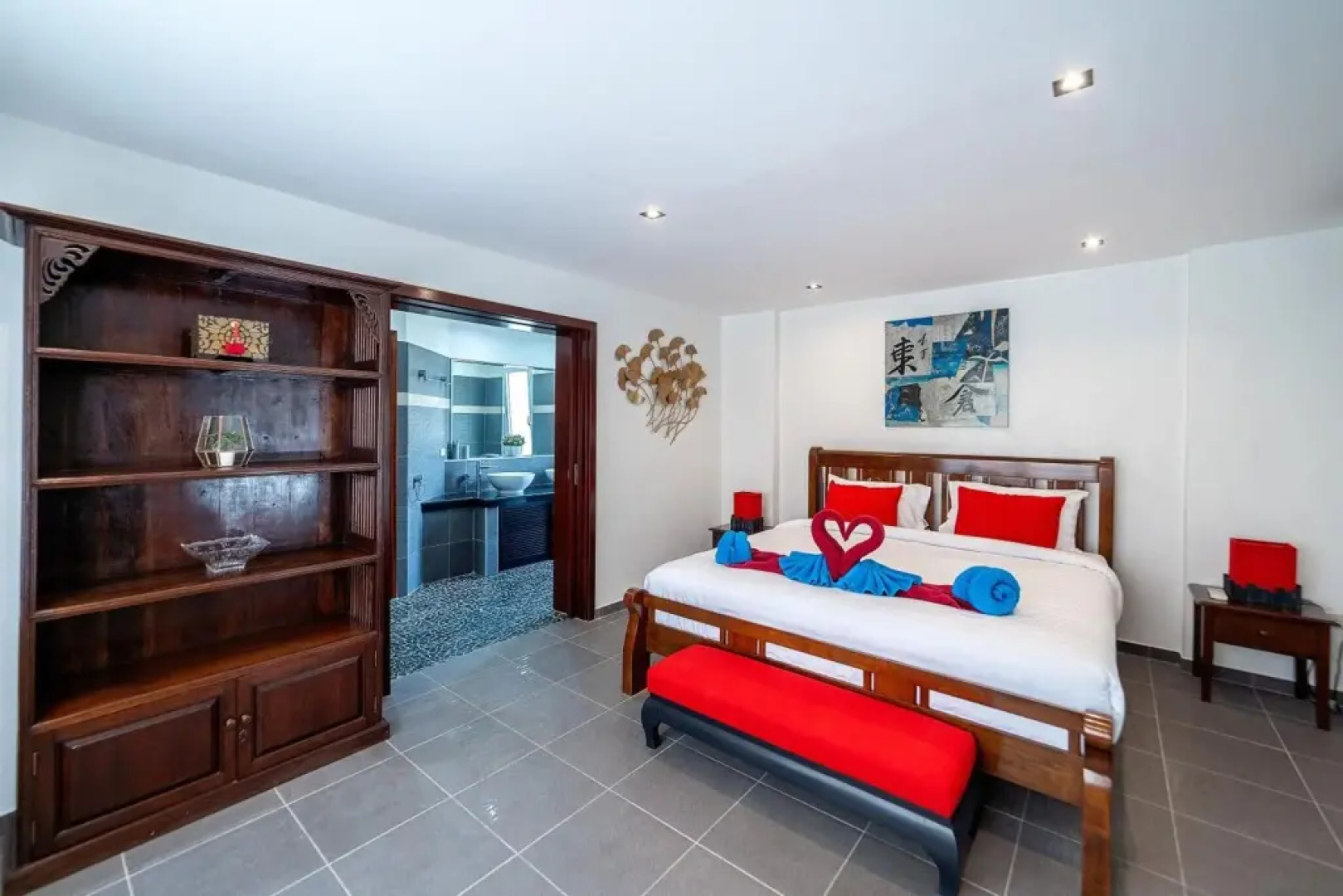 Boat House by Siam Royal Collection (Cbs Travel Asia)