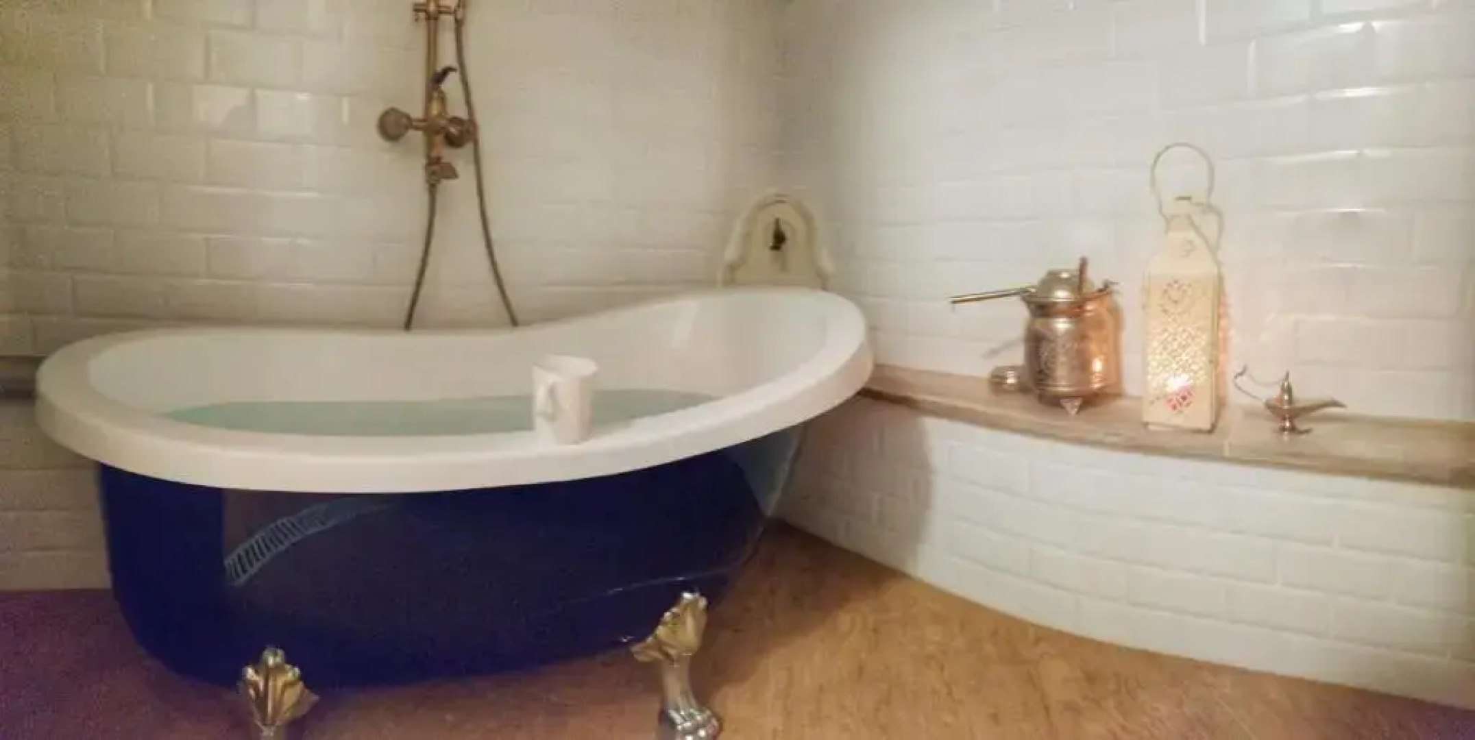 Madeinfofan Suite Rural con Jardín