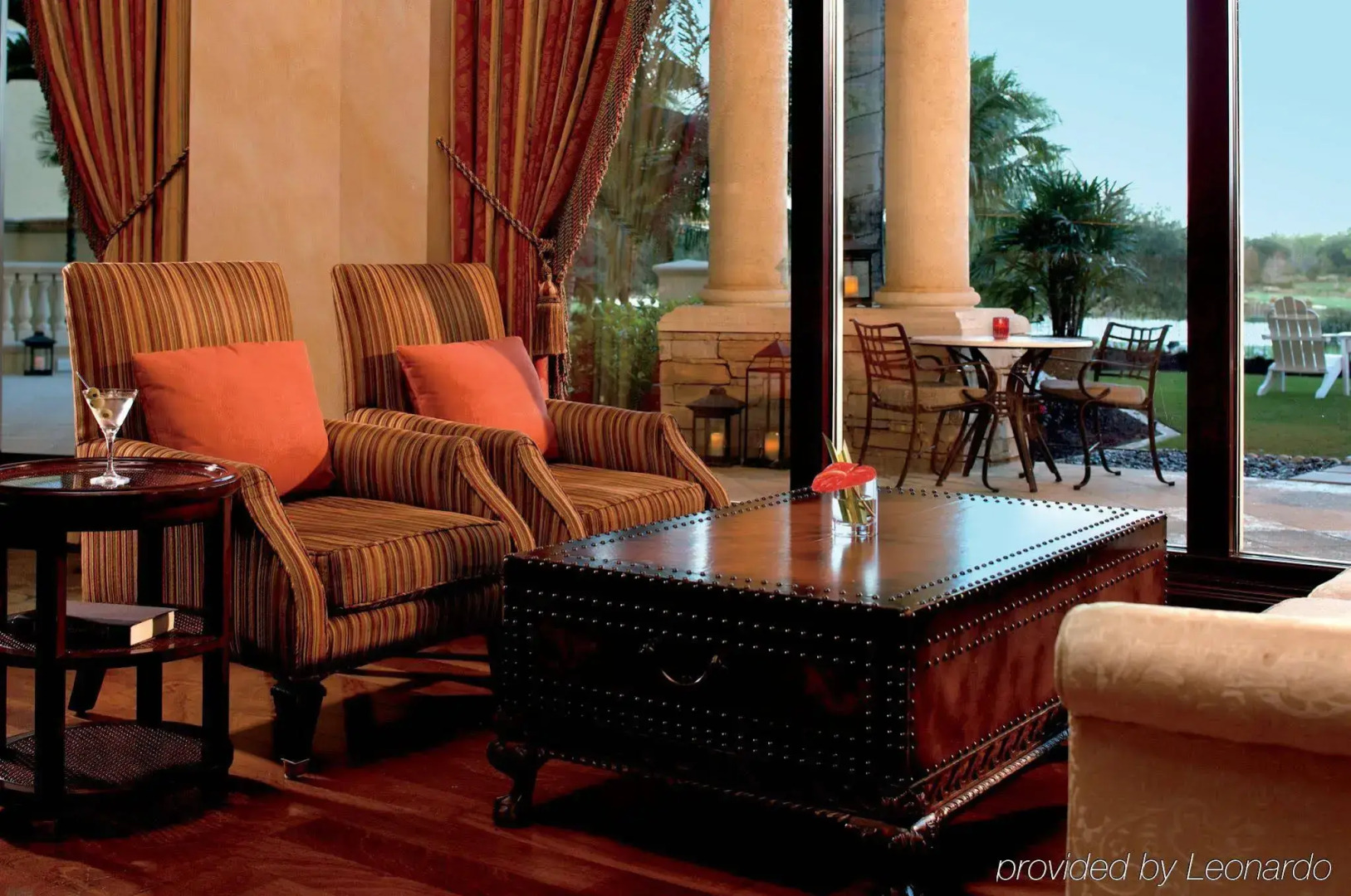 The Ritz-Carlton Naples, Tiburón