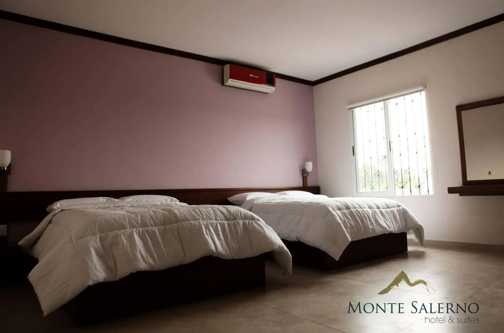 Monte Salerno Hotel & Suites