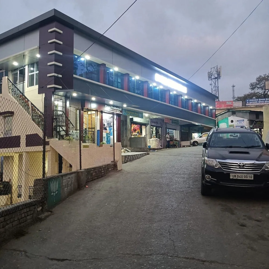 Hotel Tribhuwan by Goroomgo