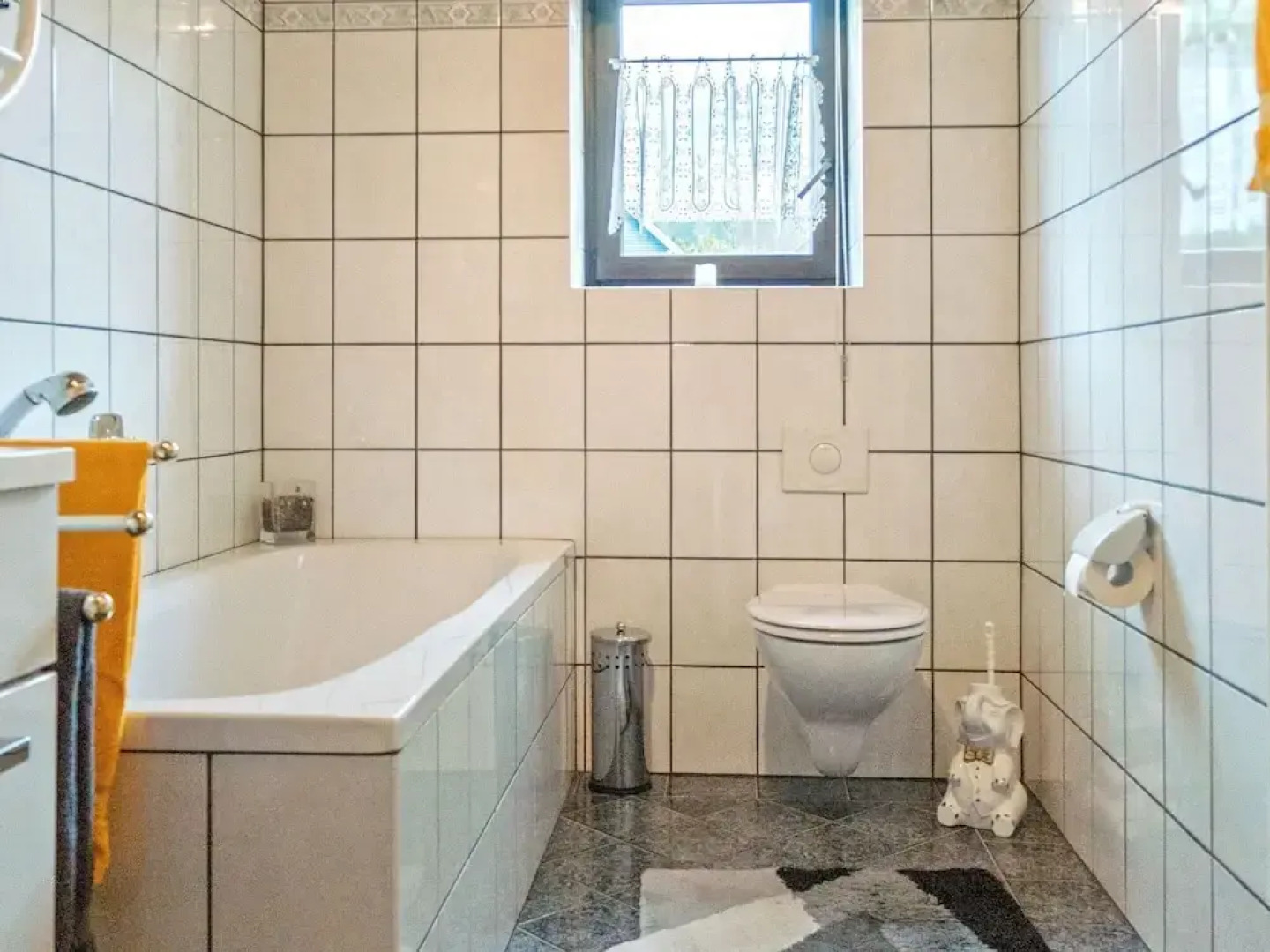 Garden View Apartment in Erzgebirge near Forest