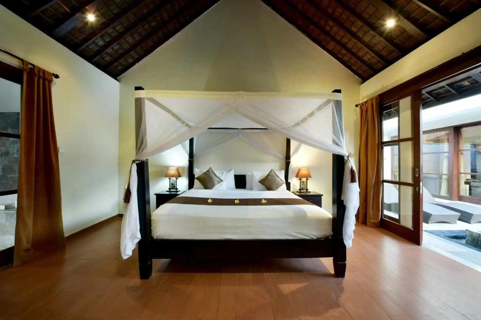 The Khayangan Dreams Villa Umalas