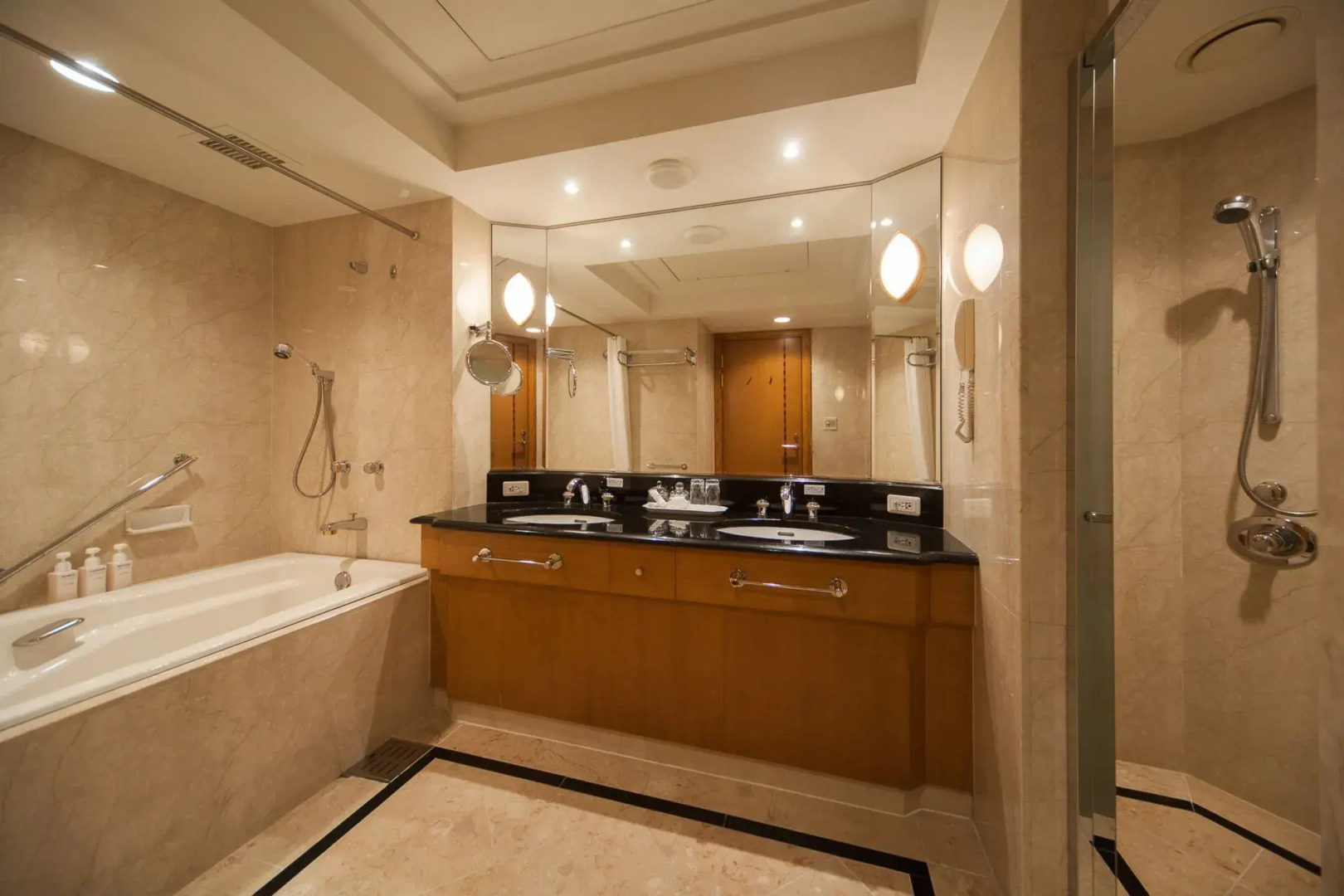 ANA Crowne Plaza Matsuyama by IHG