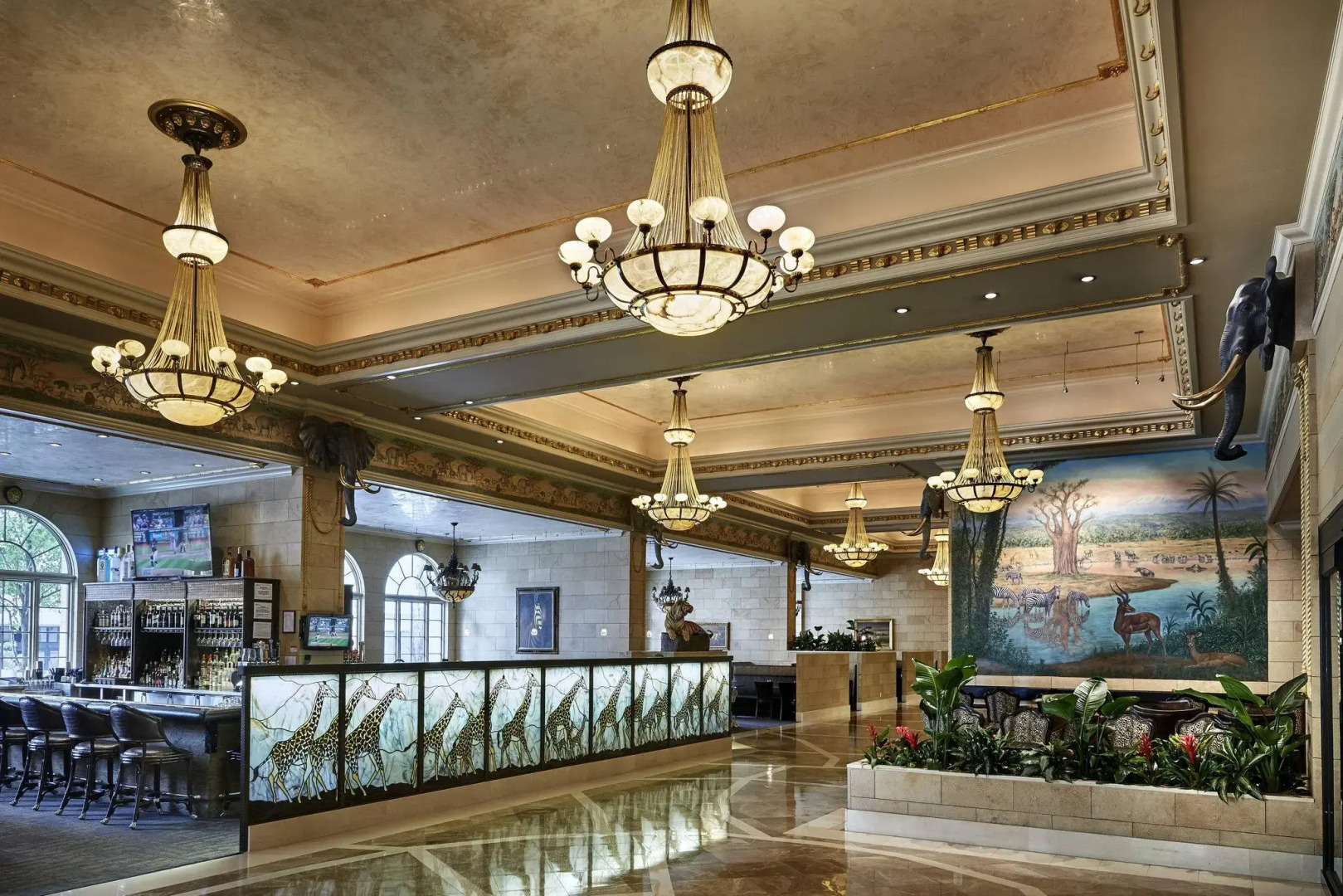 The Davenport Tower, Autograph Collection