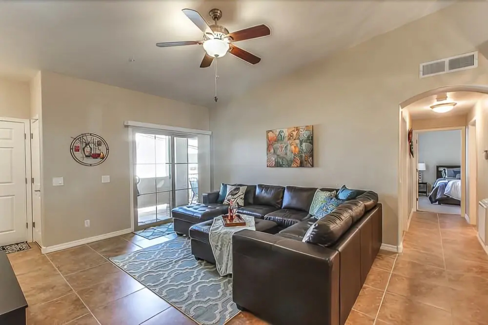 Southern #3116 - 3 Br condo by RedAwning