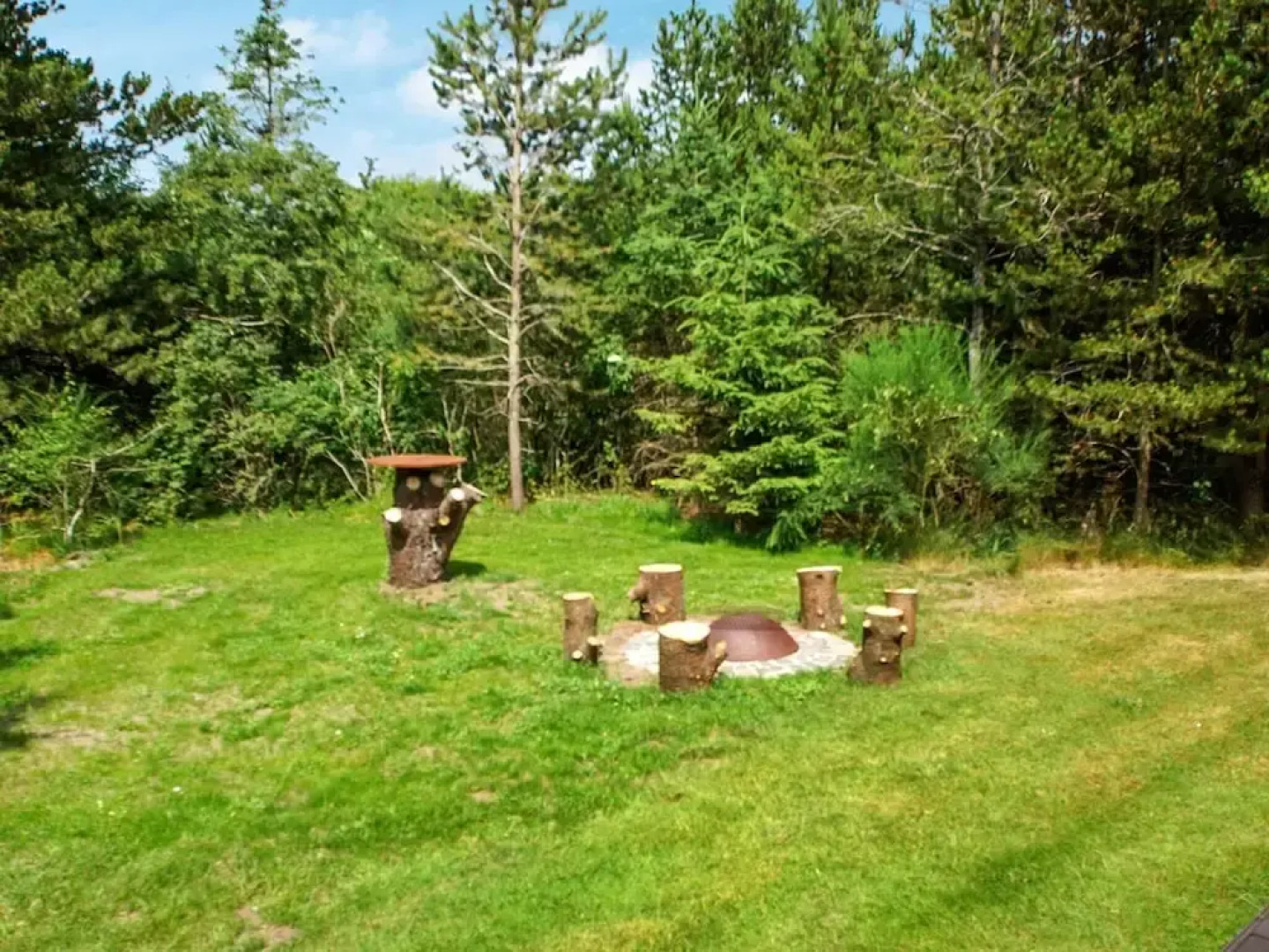 Cosy Holiday Home in Jutland, Midtjylland With Terrace