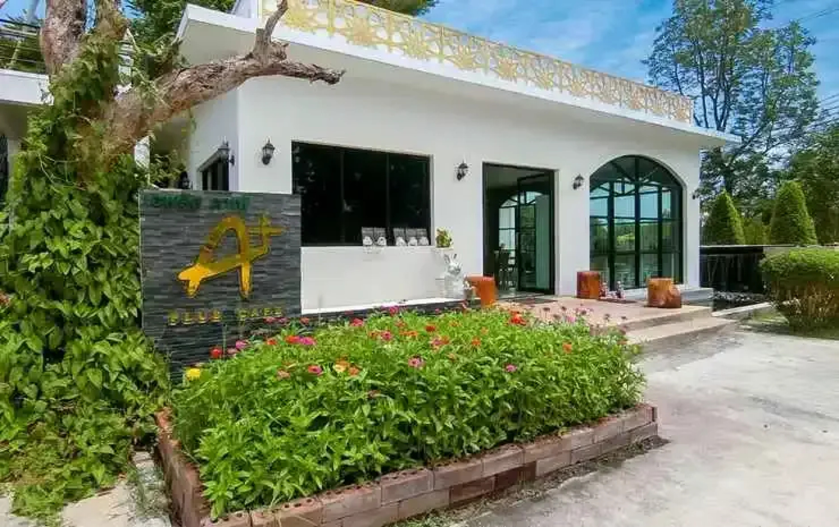 Arthit-Thai Orchard & Resort
