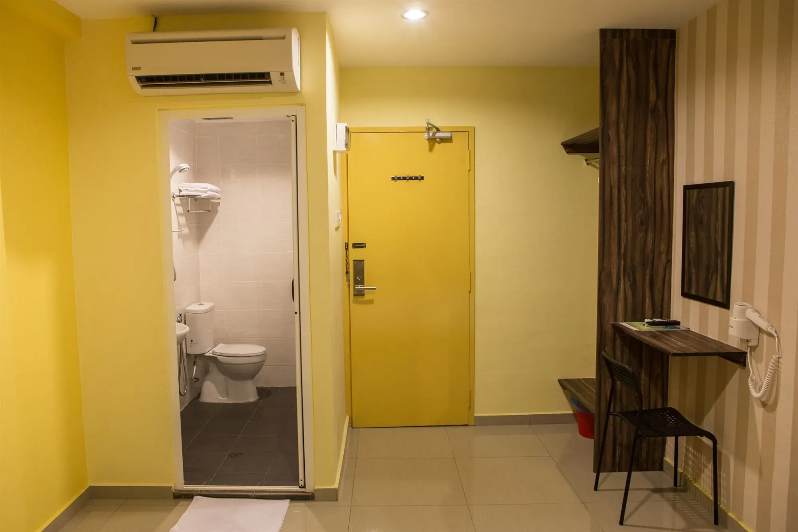 De Jaya Hotel, Pelangi Damansara
