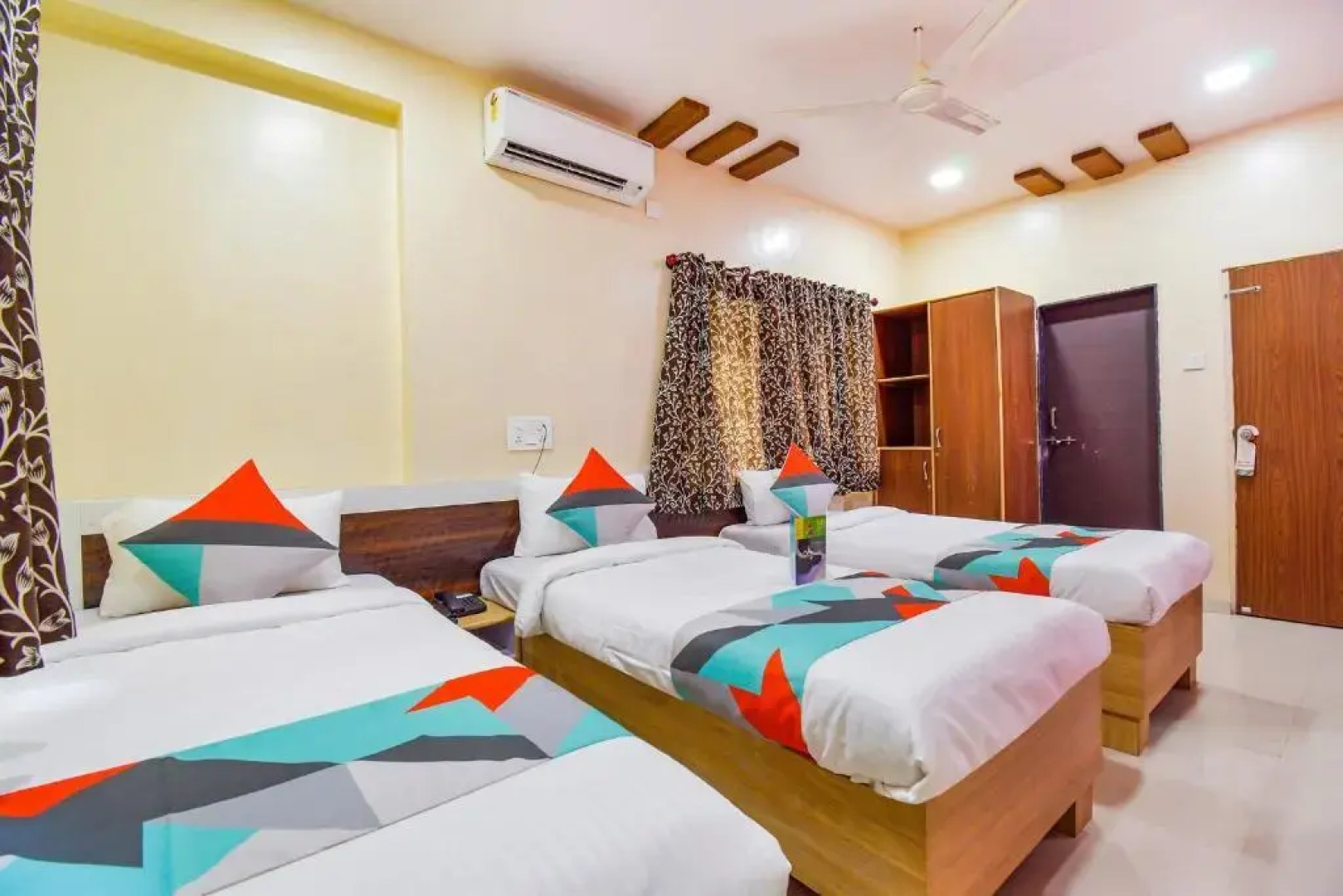Hotel Gandharva Residency
