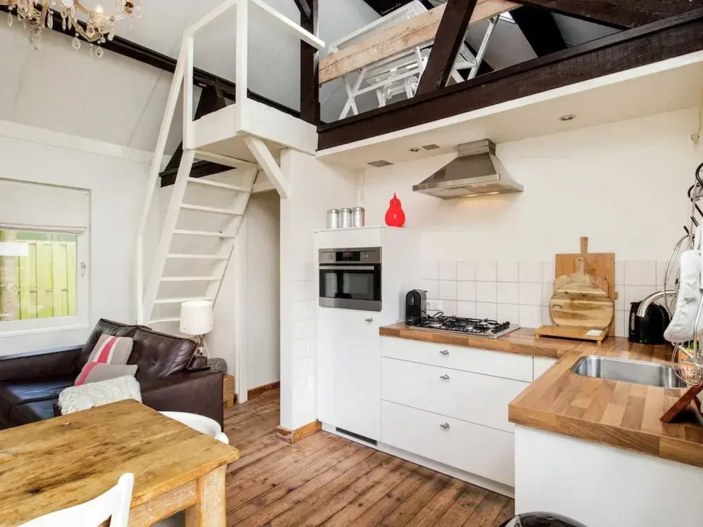 Spacious Farmhouse near Forest in Heeze-Leende