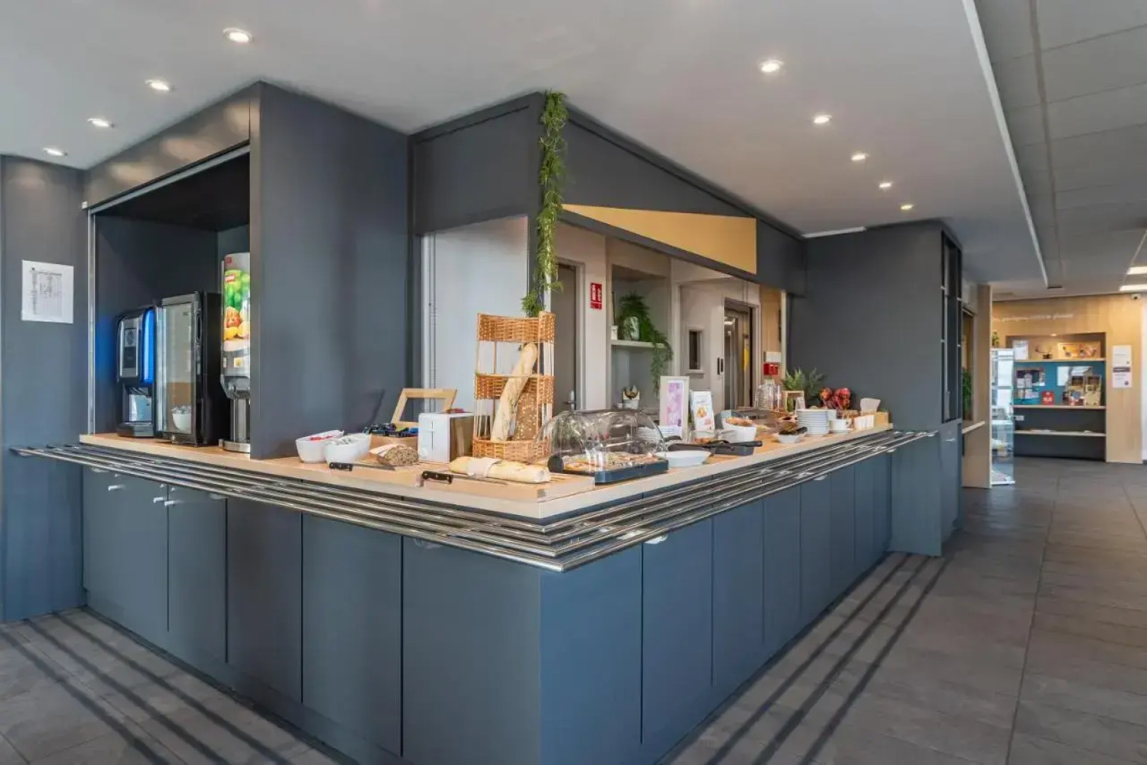 B&B HOTEL CHARTRES Océane