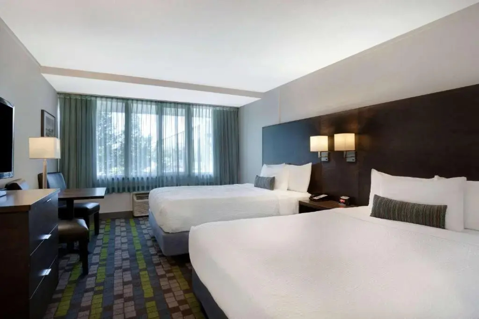 Victoria Airport/Sidney Travelodge
