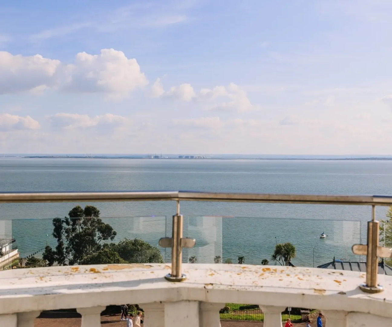 Muthu Westcliff Hotel (Near London Southend Airport)