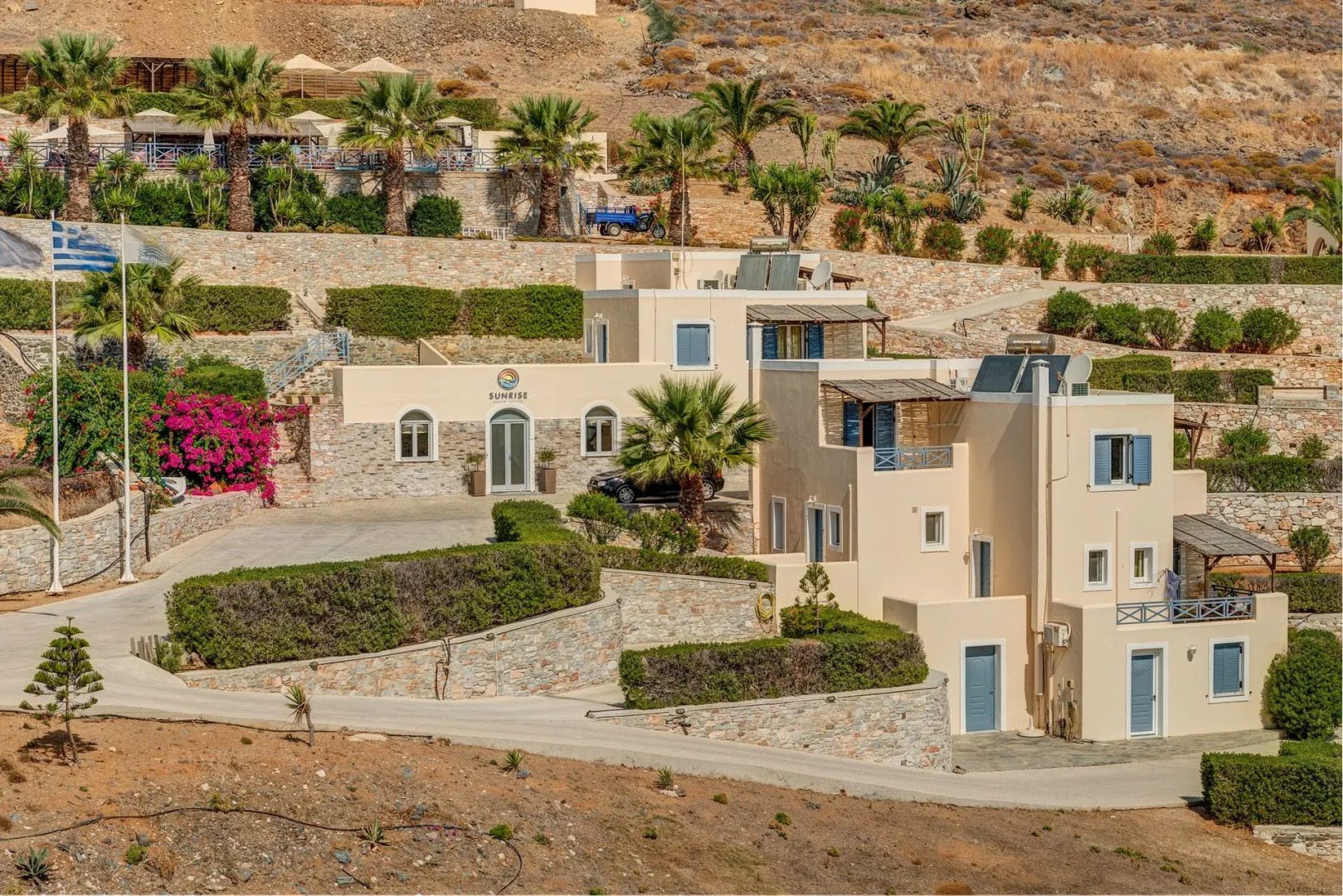 Sunrise Beach Suites