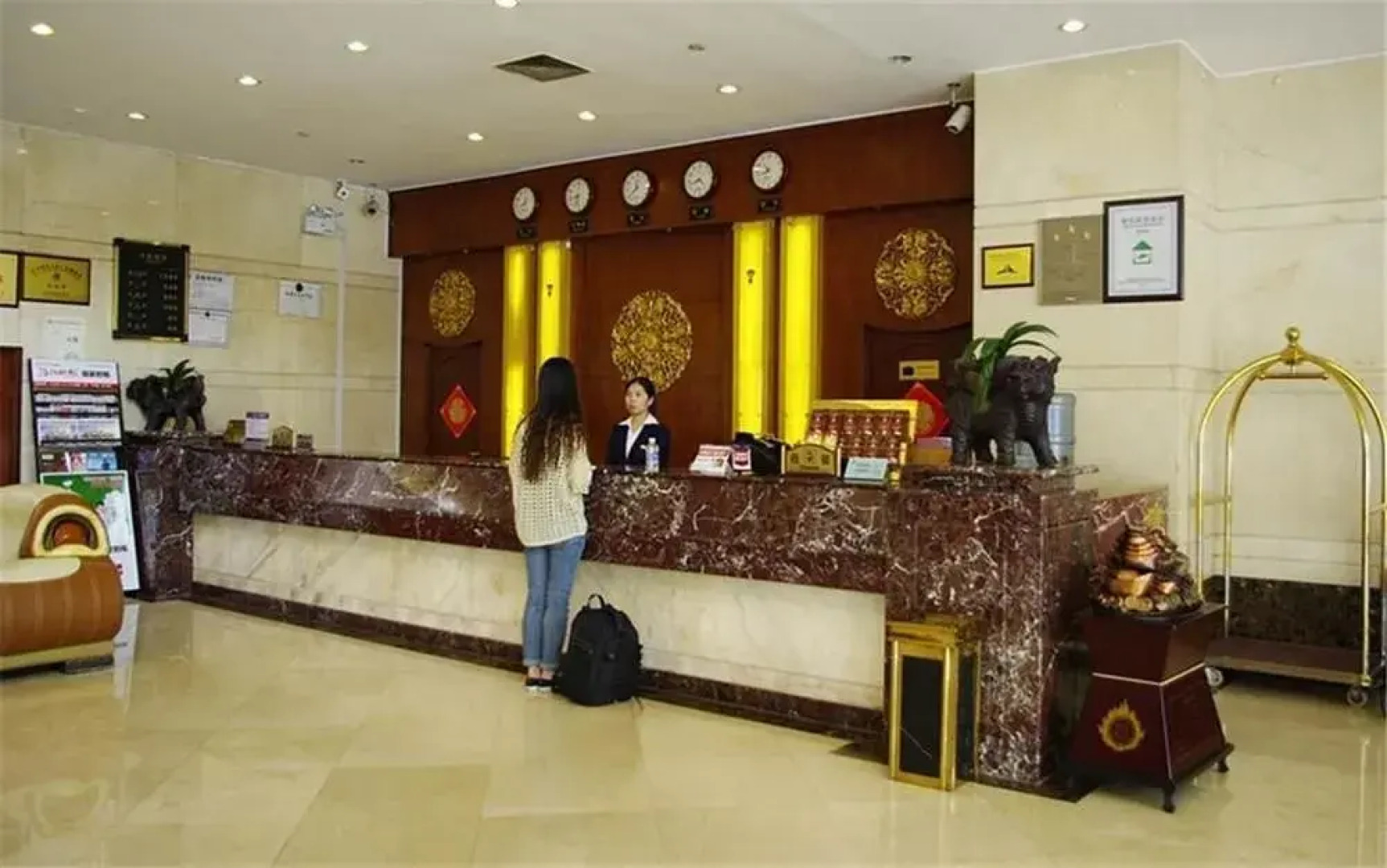 Luoyang Kailai Hotel