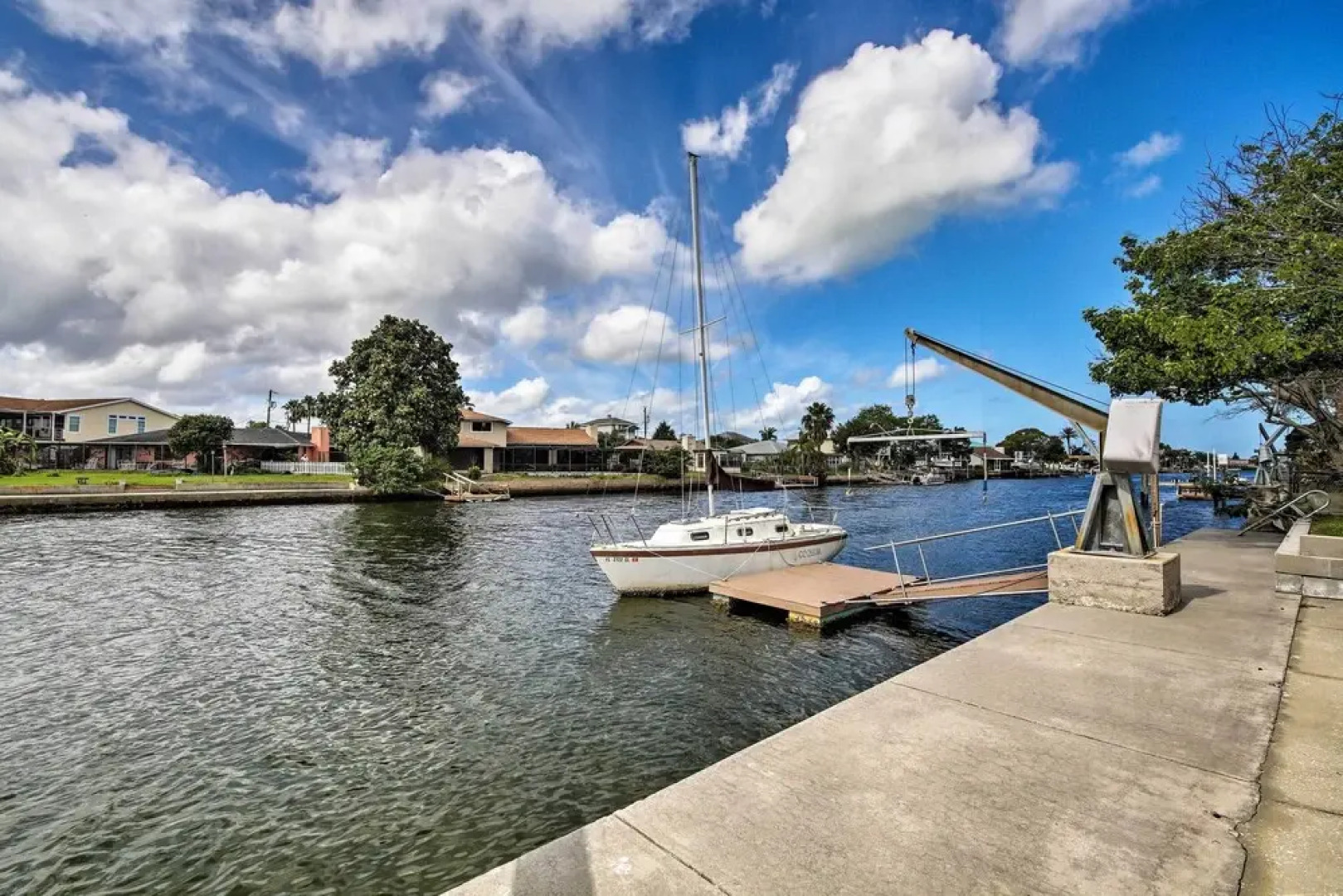 Waterfront Hernando Beach Home w/ Dock + Kayaks