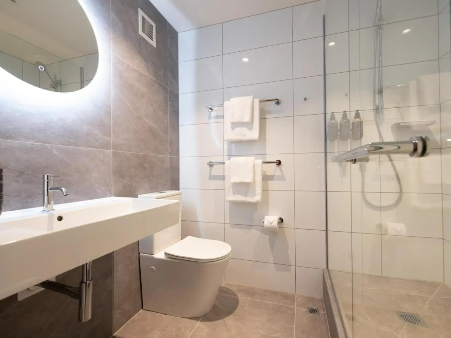 Auckland Rose Park Hotel