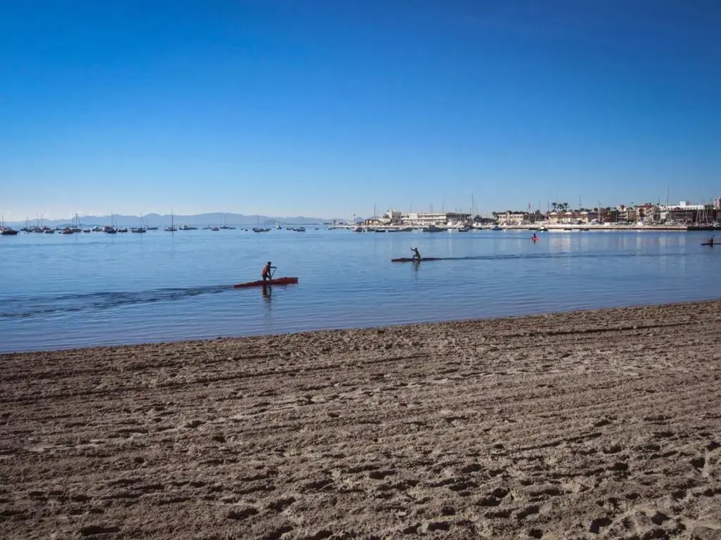 Townhouse 300 Meters from Beach