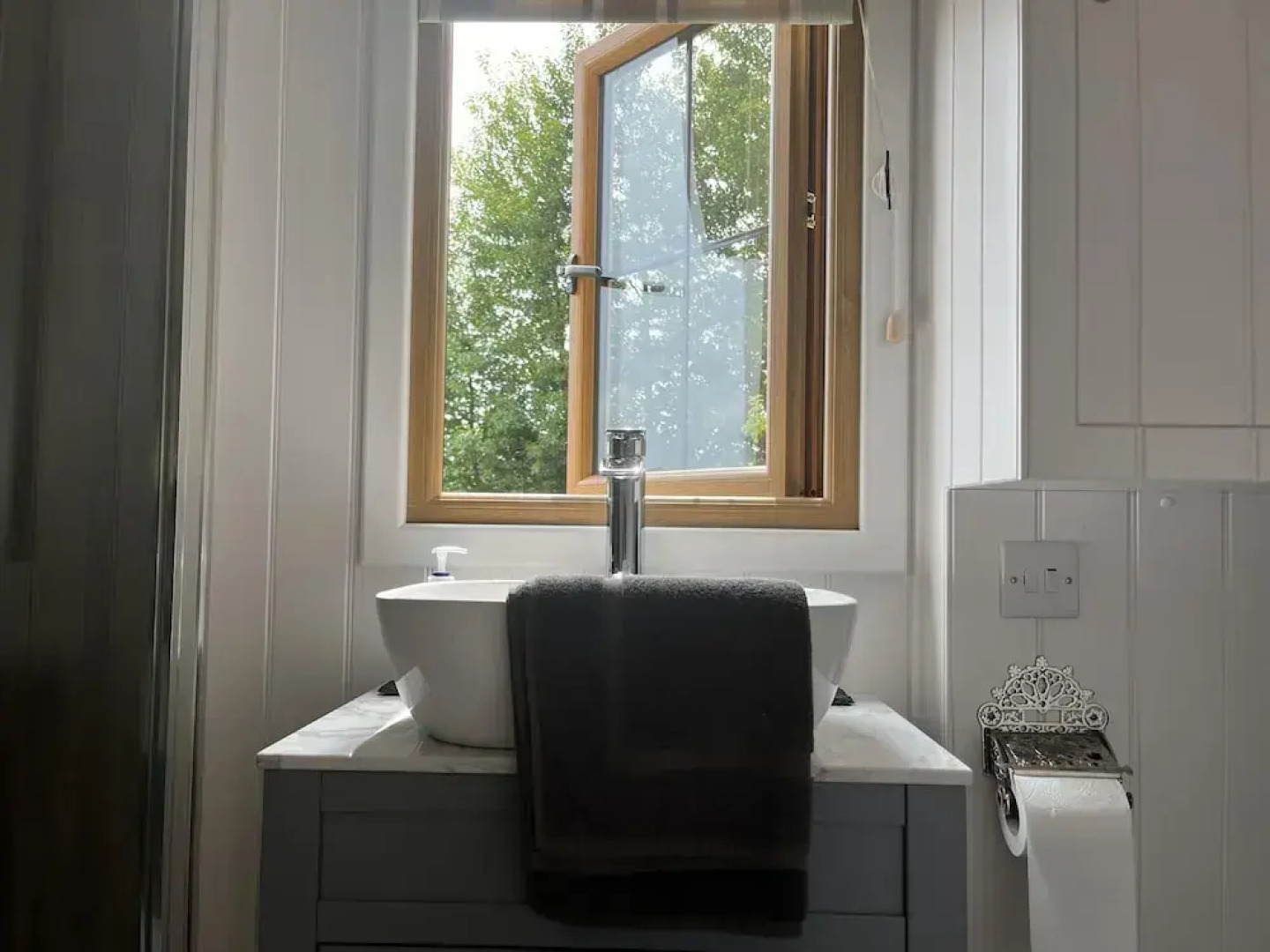 Woodpecker Hill - Apple Orchard in Alfriston