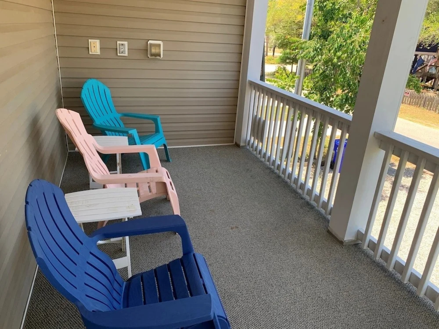 Carriage House #64613 4 Bedrooms 3 Bathrooms Home
