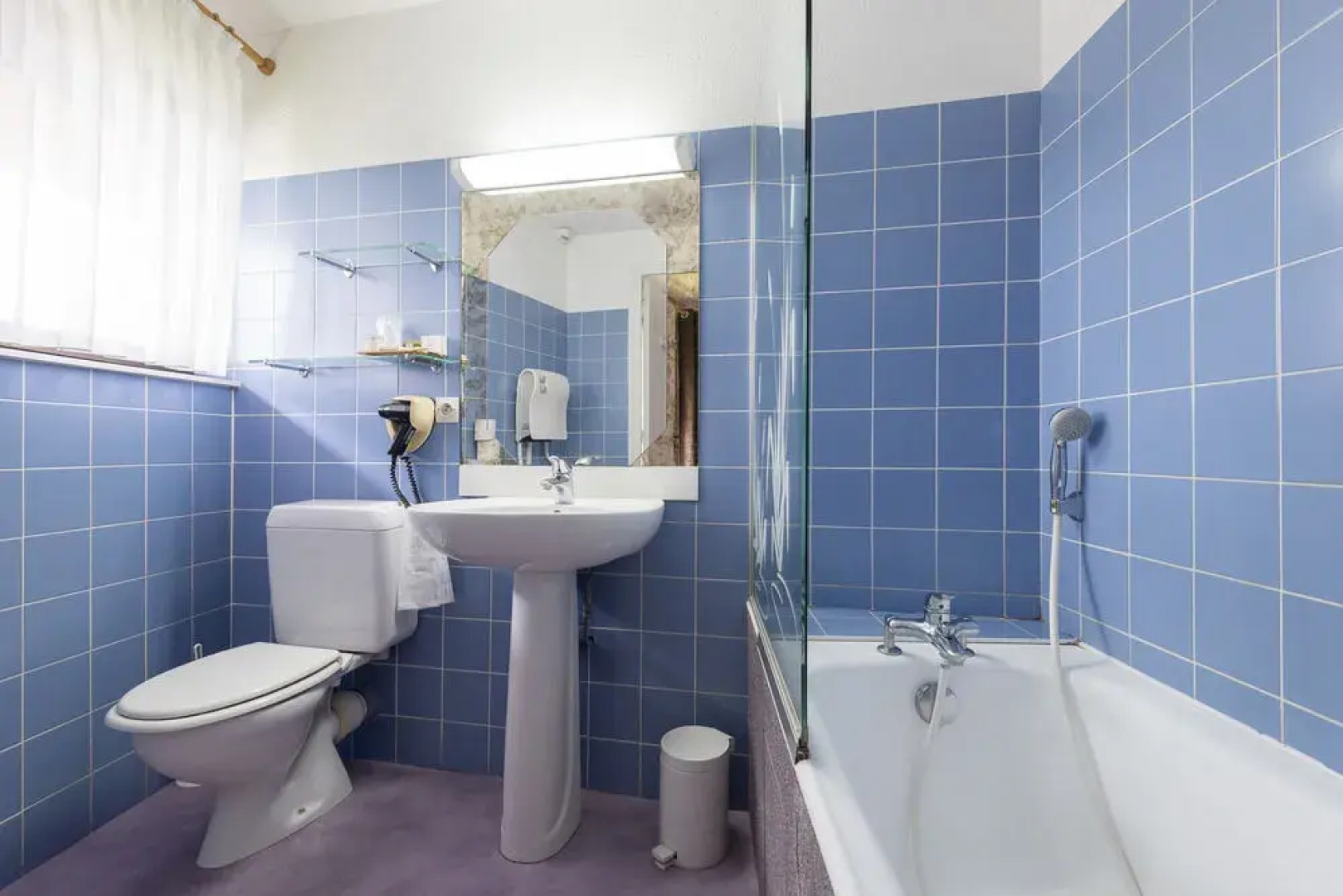 Hôtel Restaurant Laurent Perréal