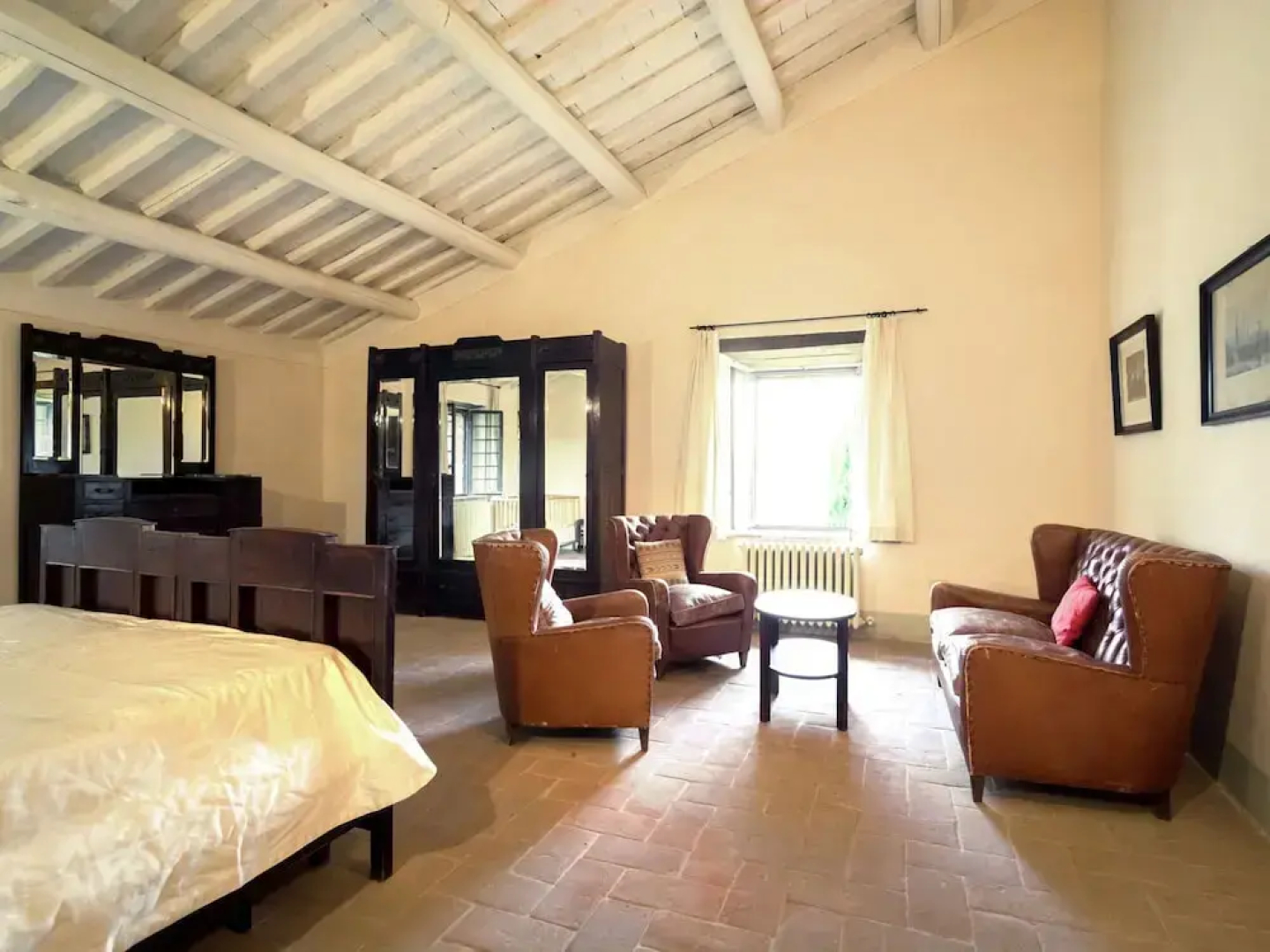 Villa in Rome With Pool & Garden