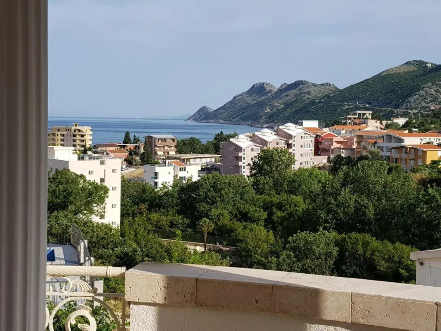 Apartaments Crown Silvia