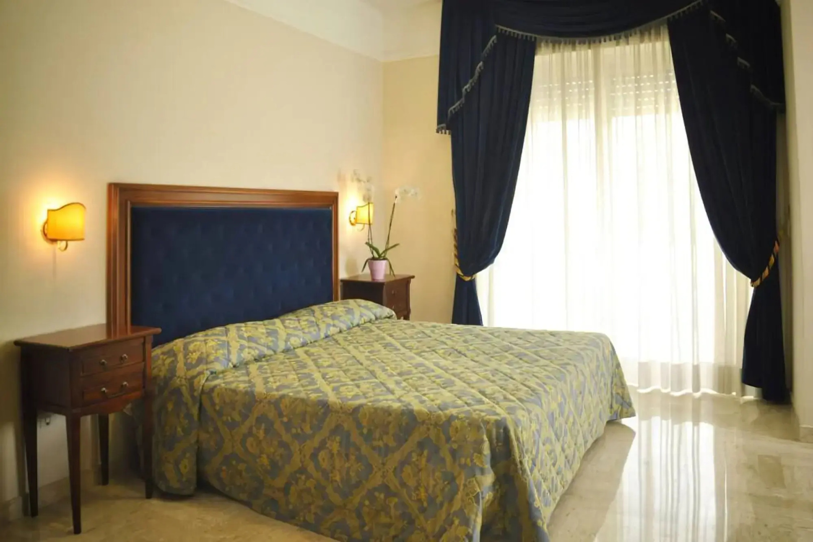 Mondial Park Hotel