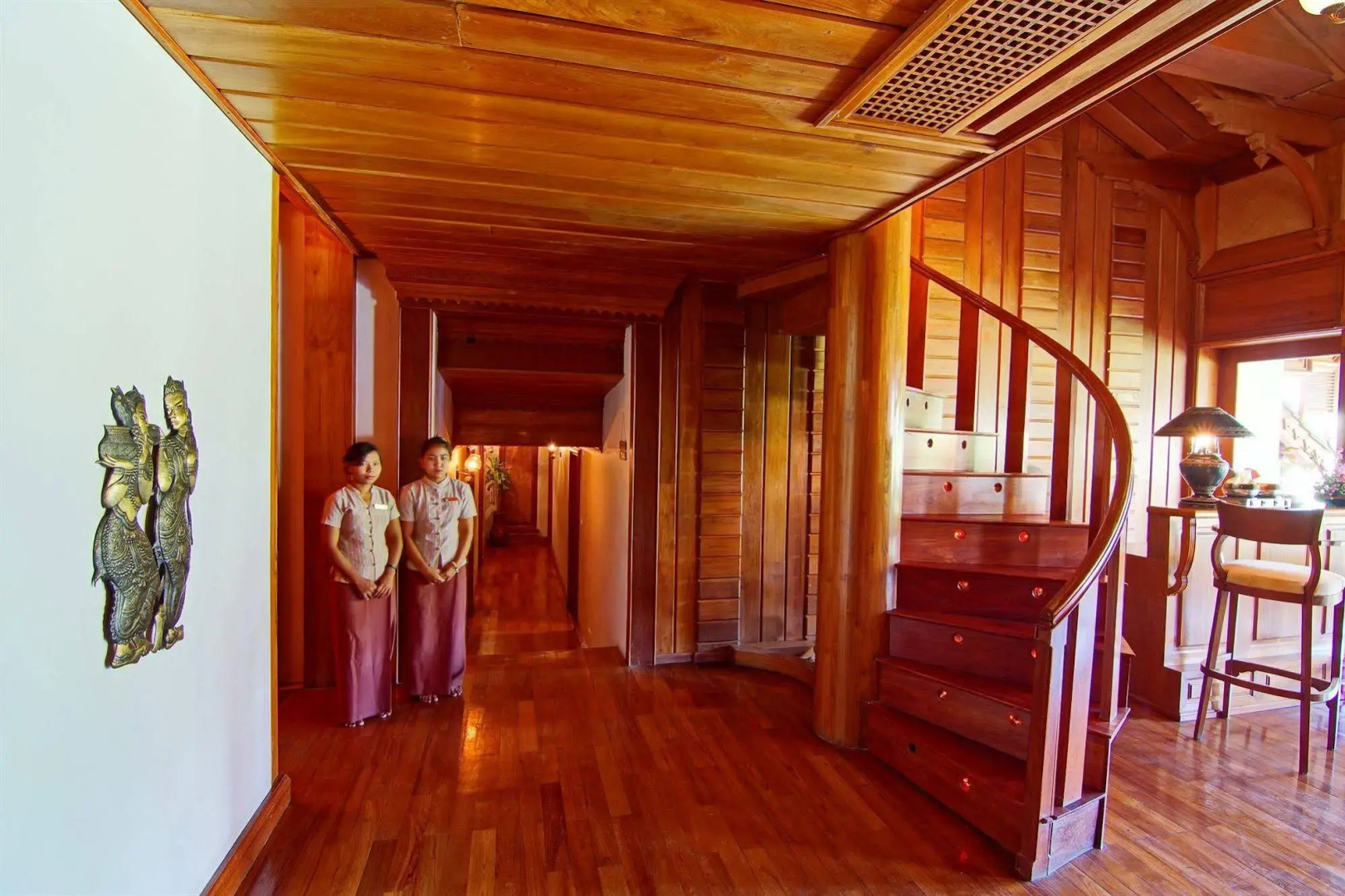 Hotel by the Red Canal