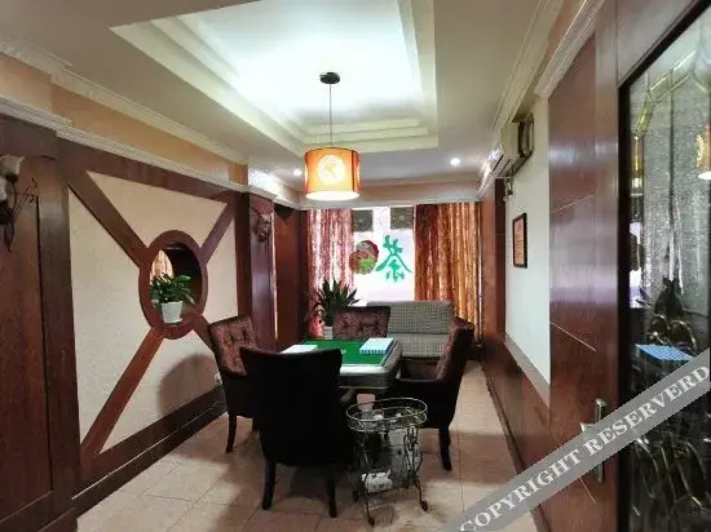 Tiange Theme Hotel (Jianzhong Branch)