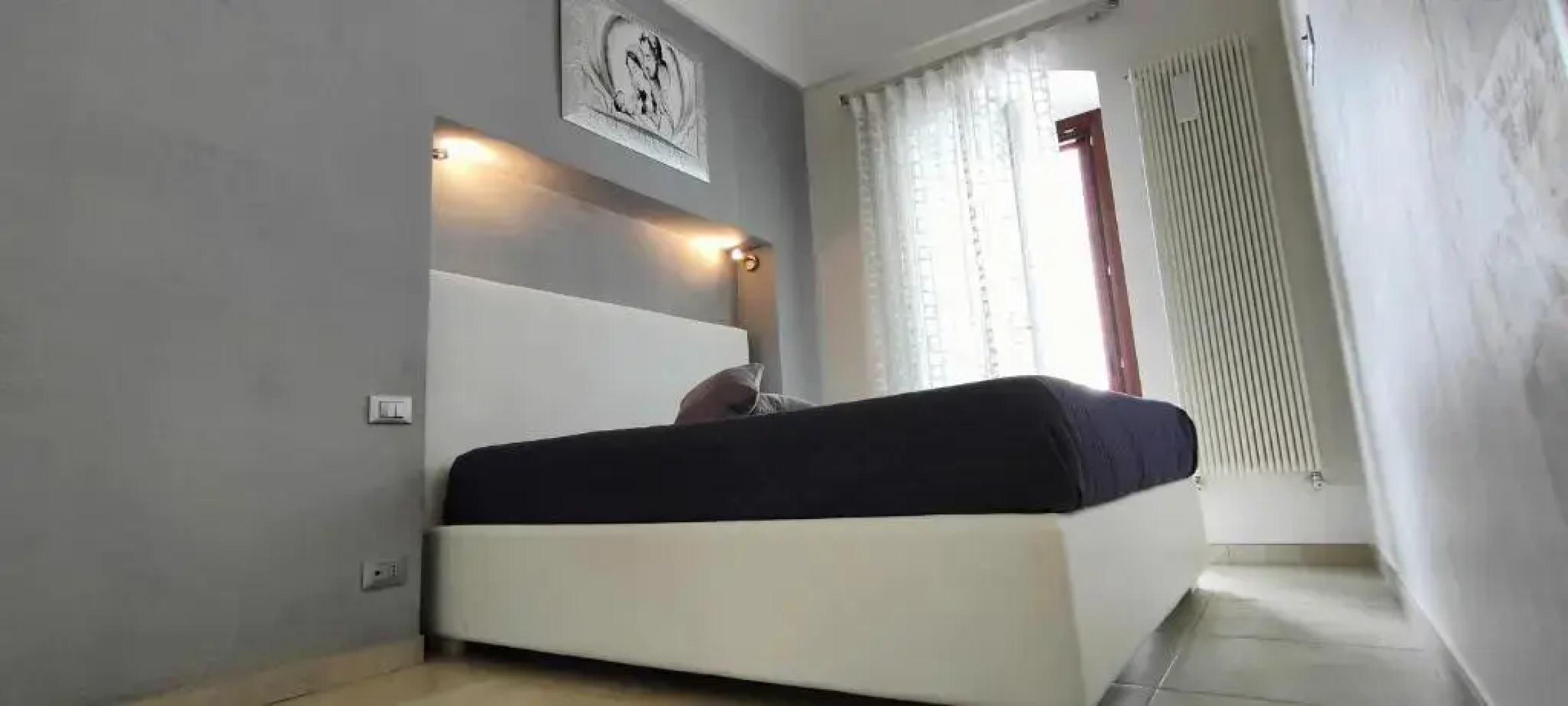 White House Flats & Studios