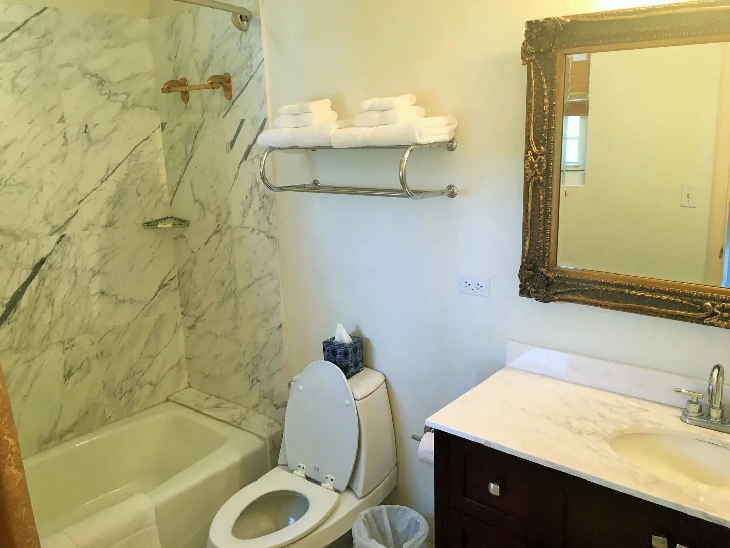 Ocean West Boutique Hotel