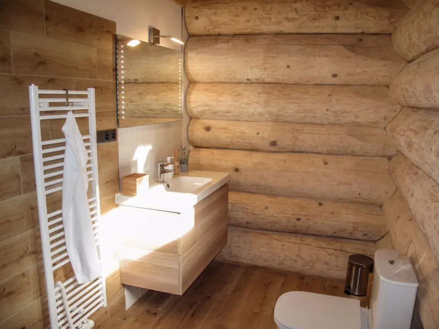Chalet Srub Kuří Benesov nad Cernou