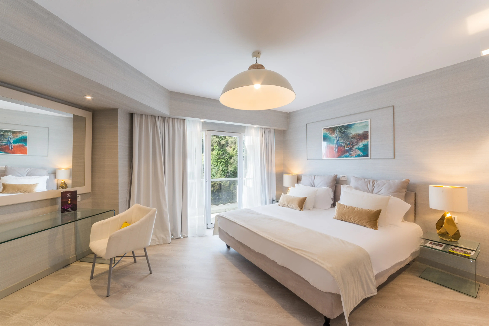 St. George Lycabettus Lifestyle Hotel