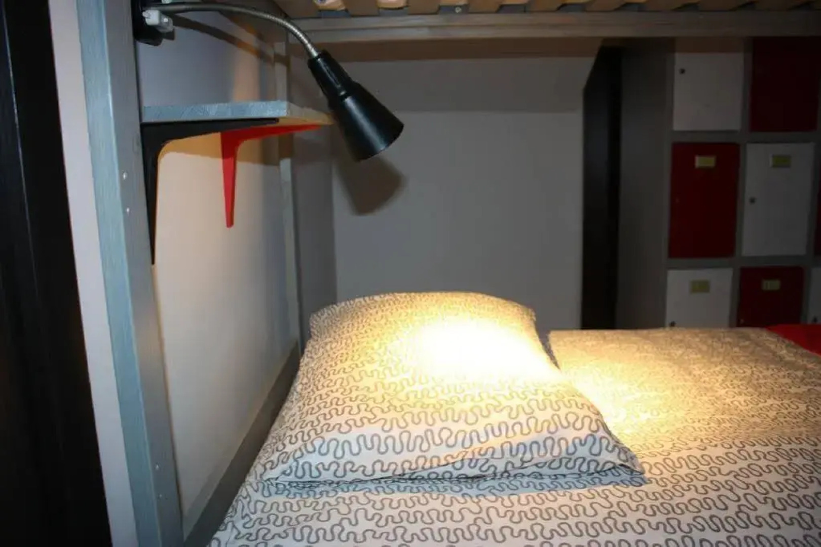 Хостел "Hollywood"