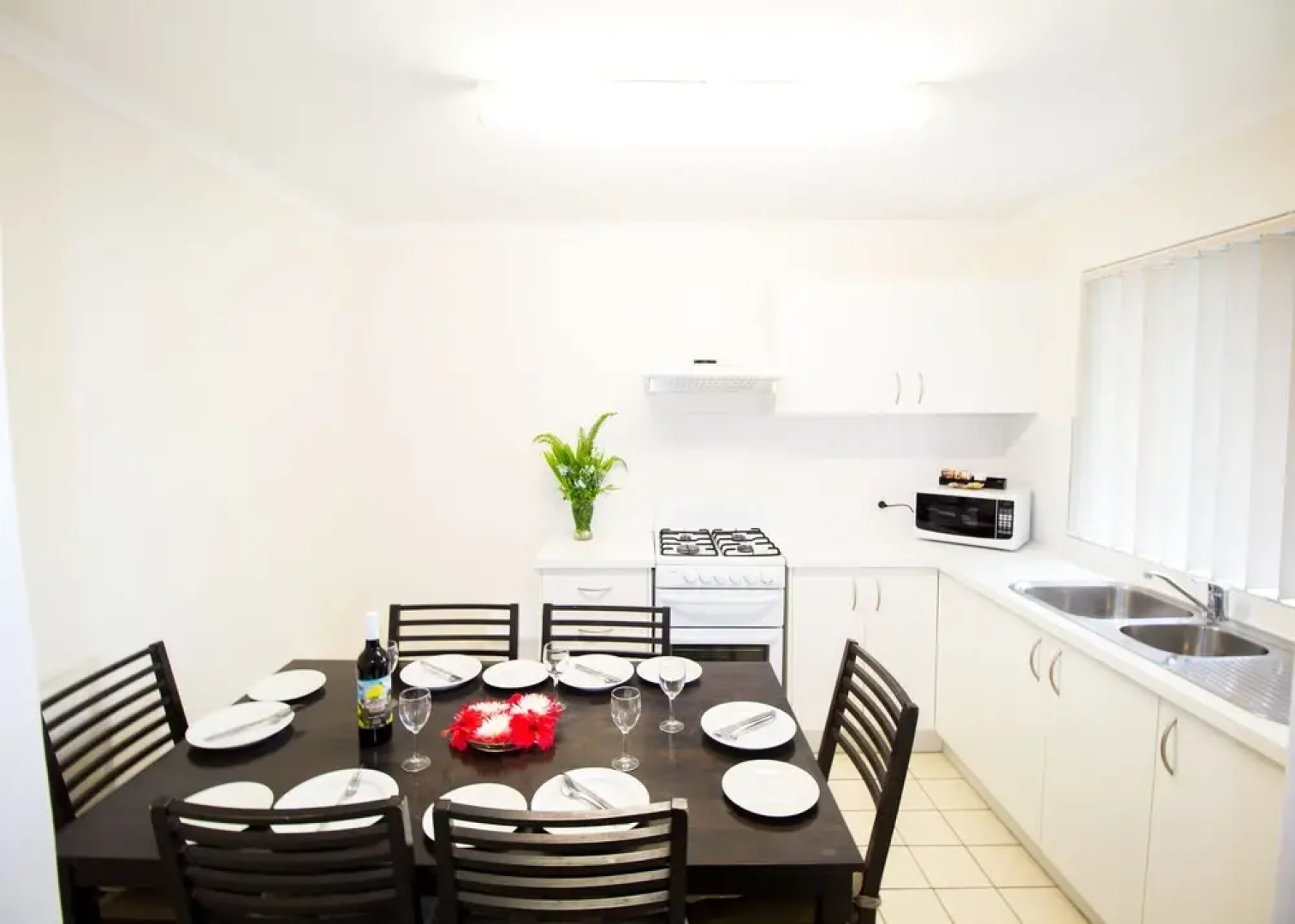 Aabon Apartments & Motel