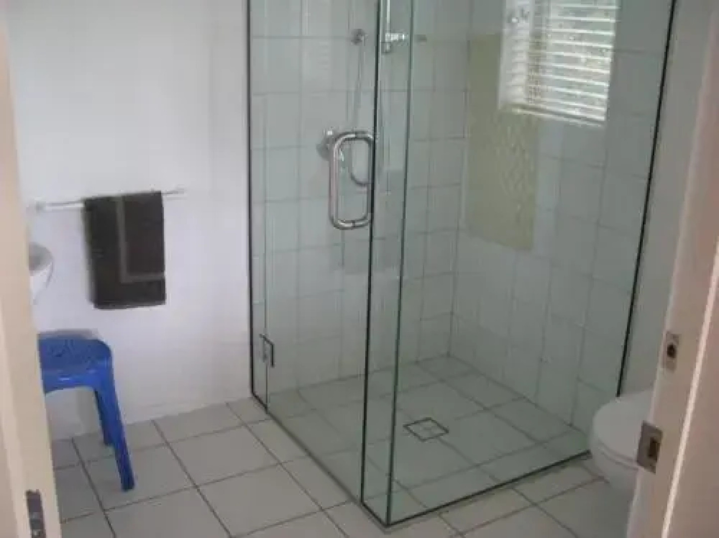 Cricklewood House Bed & Breakfast