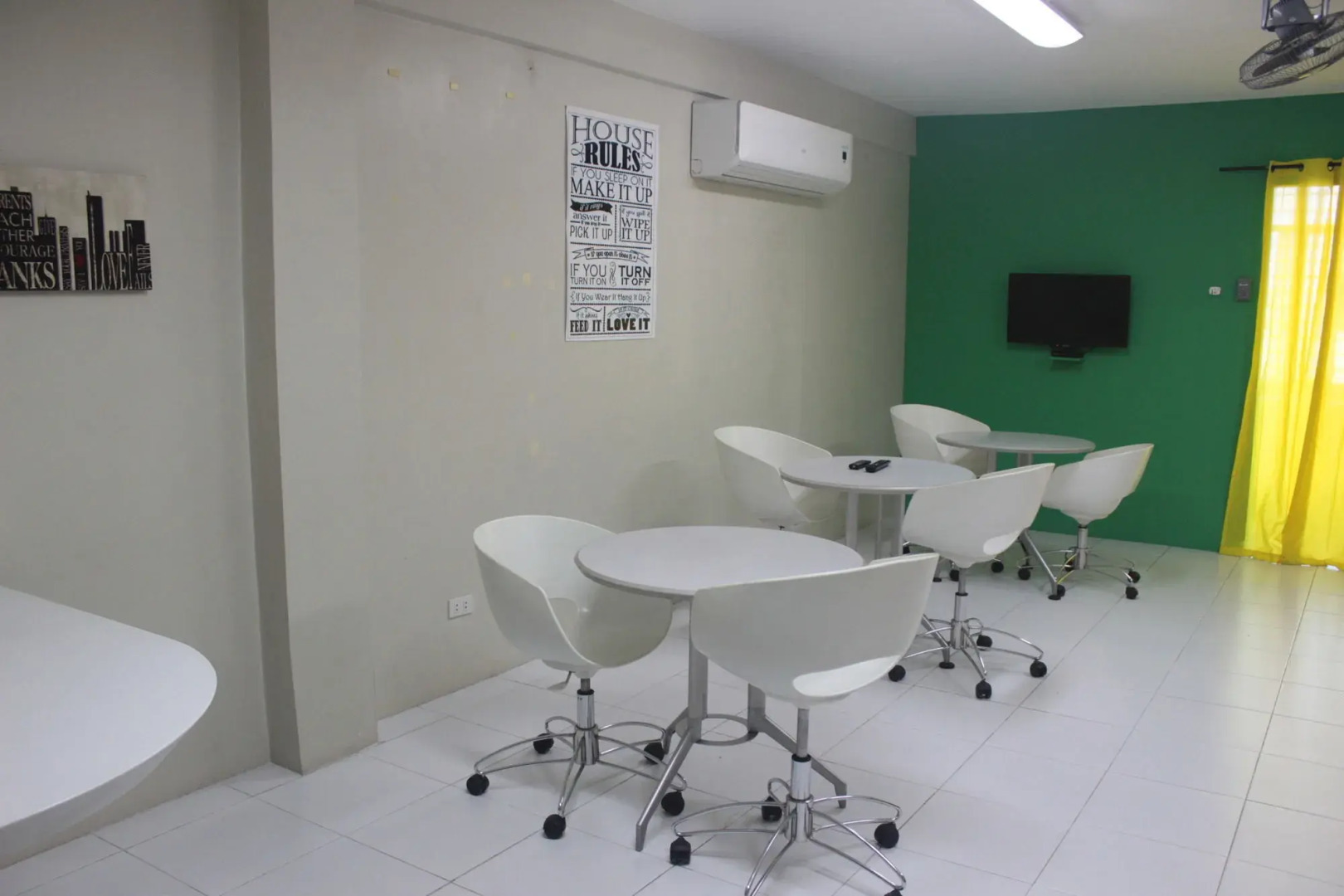 BGC Hostel And Dorm - QC