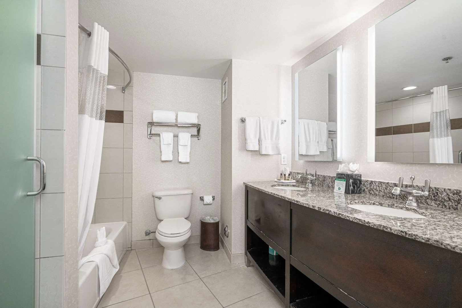 Best Western Plus Marina Gateway Hotel