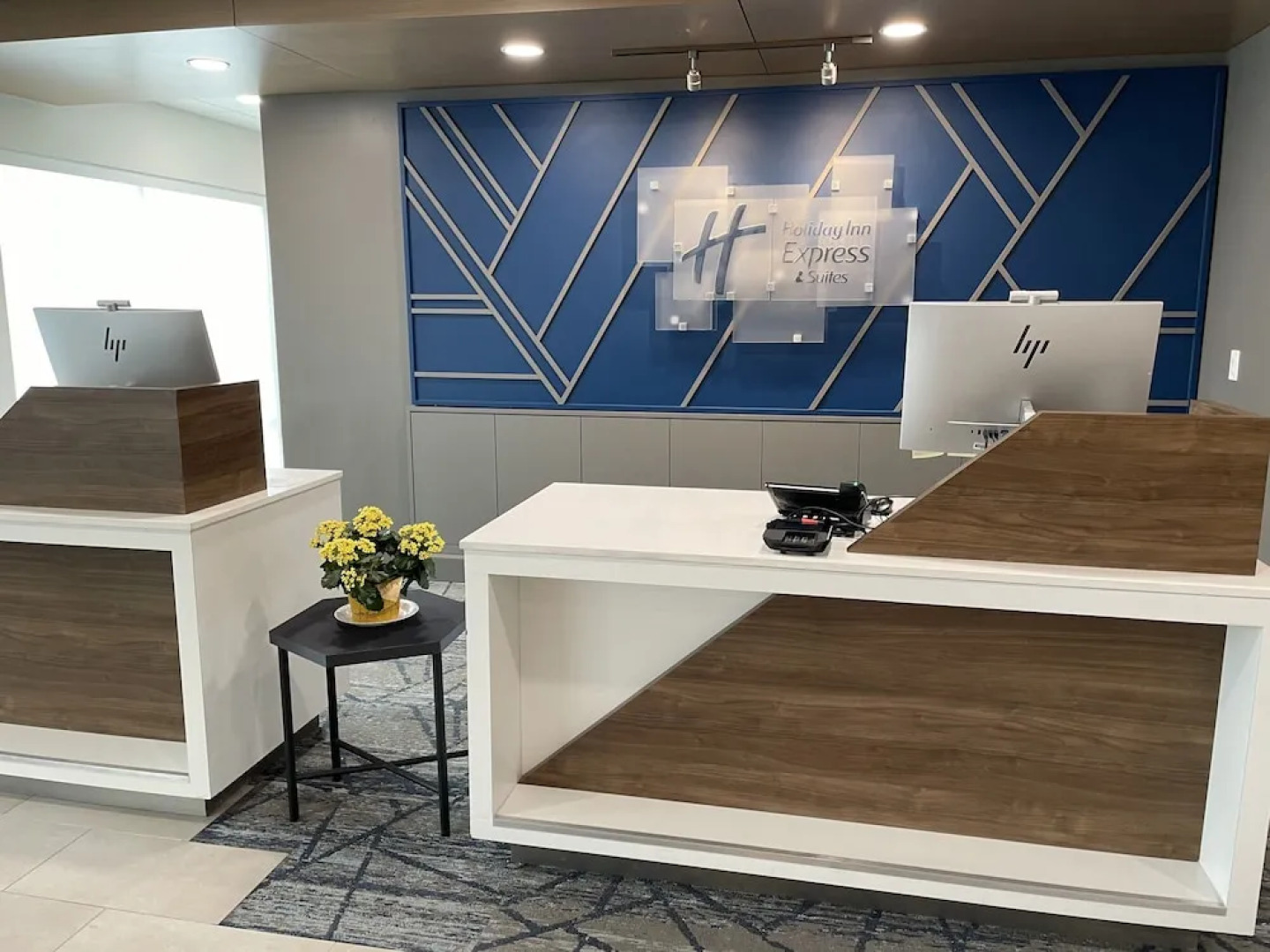 Holiday Inn Express & Suites Muskegon - Grand Haven by IHG