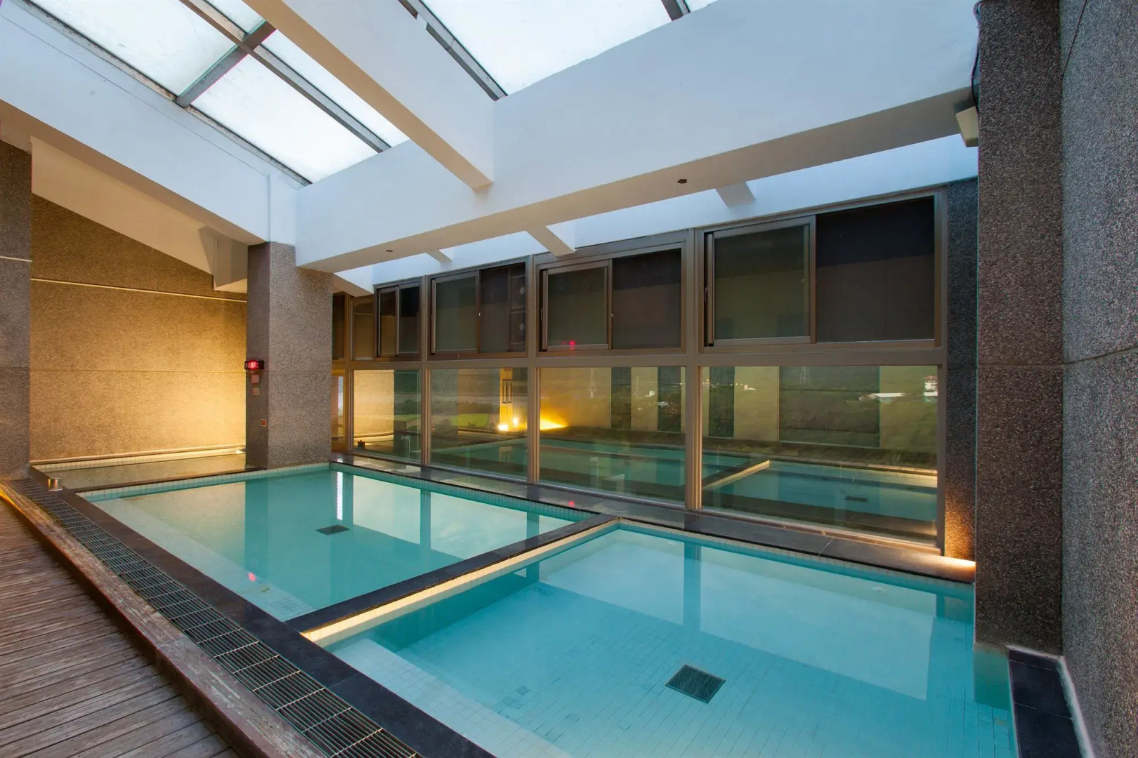 Luminous Hot Spring & Resort