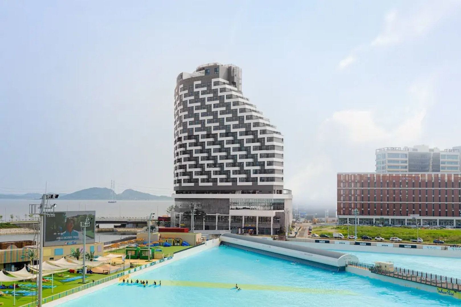 Le collective Siheung Wavepark