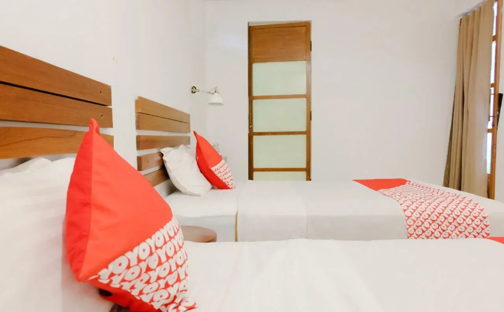 OYO 626 Augustina Home